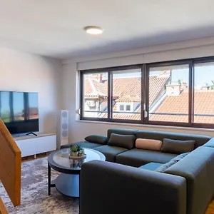 pepper-penthouse-luxurious-duplex-apartment-50m-from.splithotels.org/